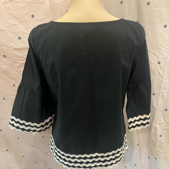 Talbots black bell sleeve small petite top with white detail - Picture 3 of 8